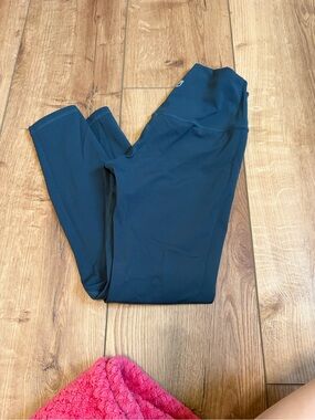 Born Primitive Teal Leggings